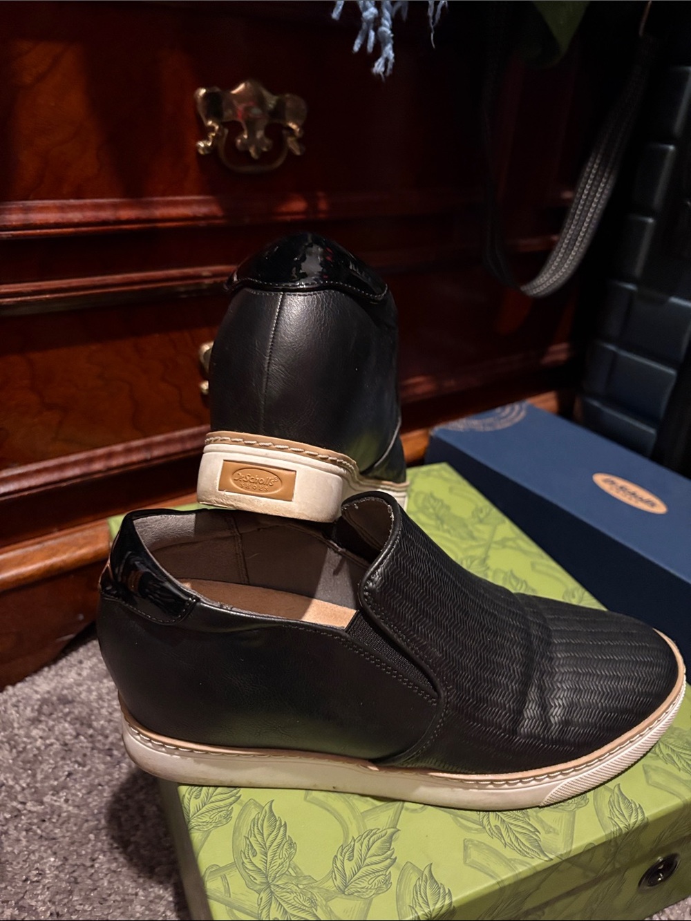 Dr. Scholl's Black Slip-On Women's Sneakers